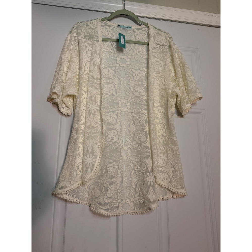 Maurices Women Ivory Floral Lace Open Front Kimono Cardigan Scallop Trim S/M NWT